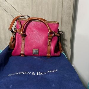 Boomer & Bourke fuchsia crossbody